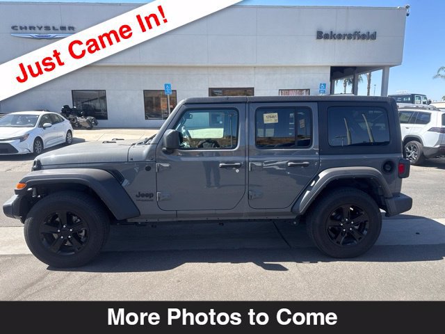 Used 2022 Jeep Wrangler Unlimited Sport AWD/4WD image 2