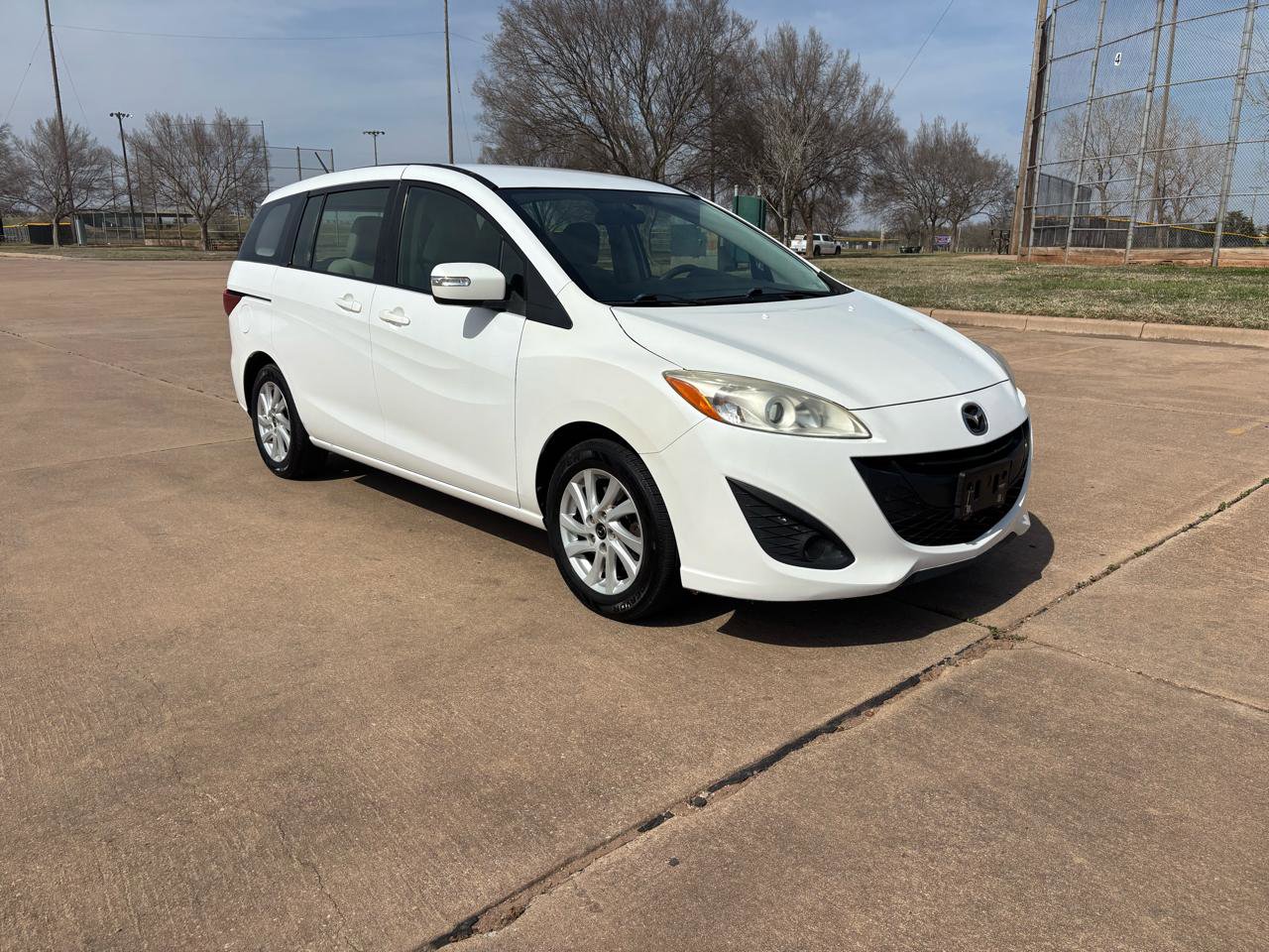 Used 2015 MAZDA MAZDA5 Sport FWD image 29