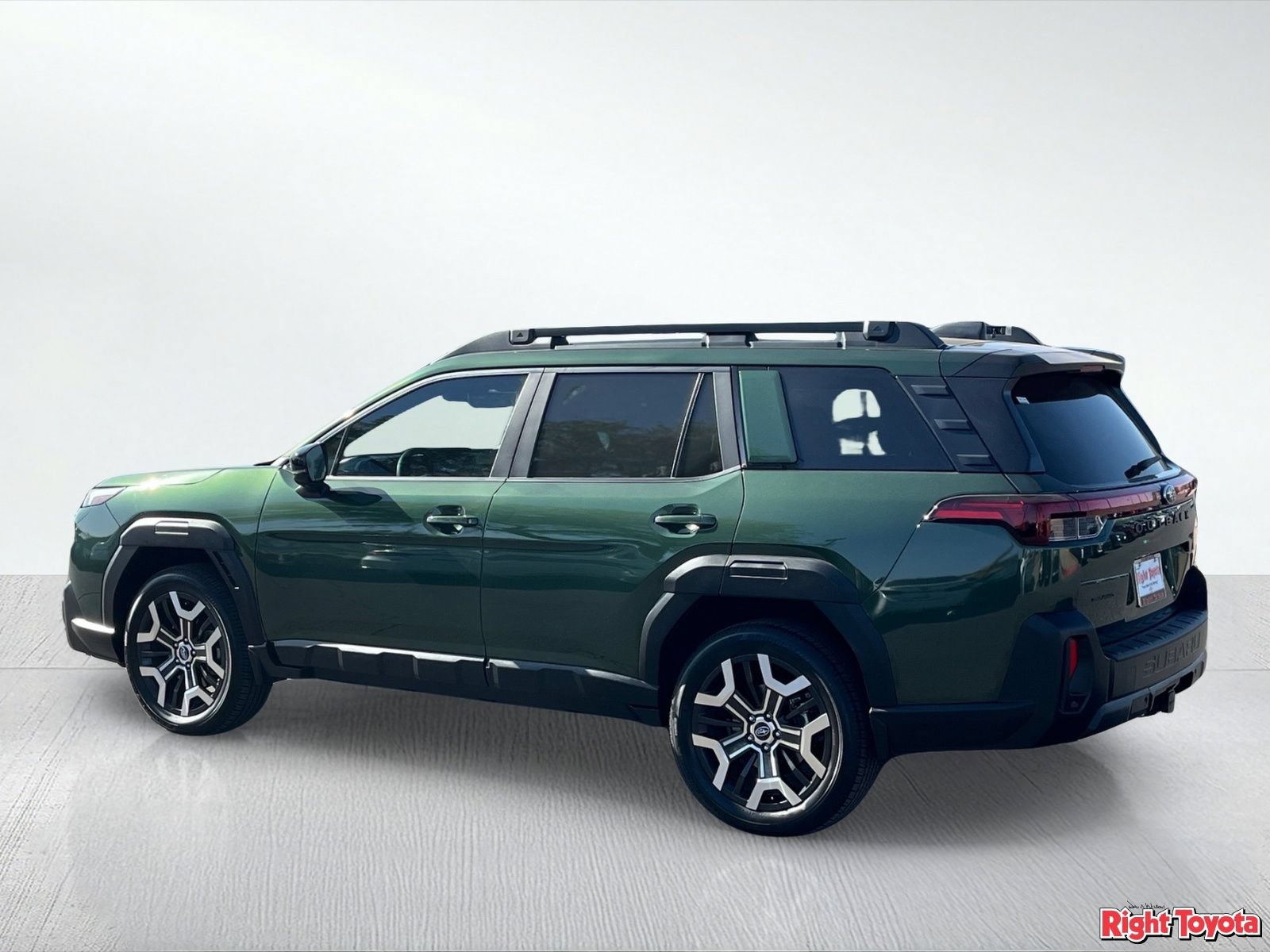 Used 2026 Subaru Outback Touring XT AWD/4WD image 4