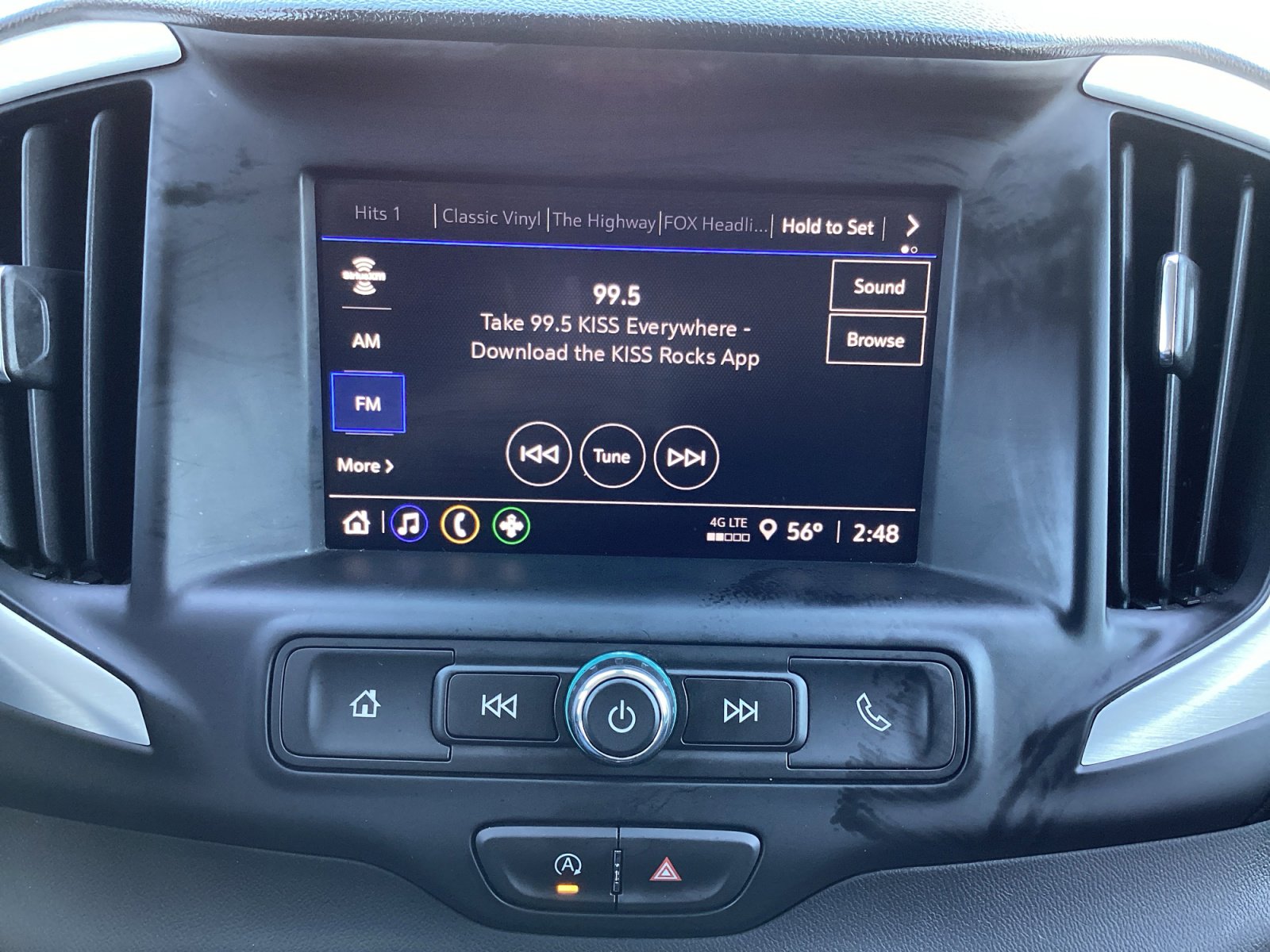 Used 2024 GMC Terrain SLE image 20