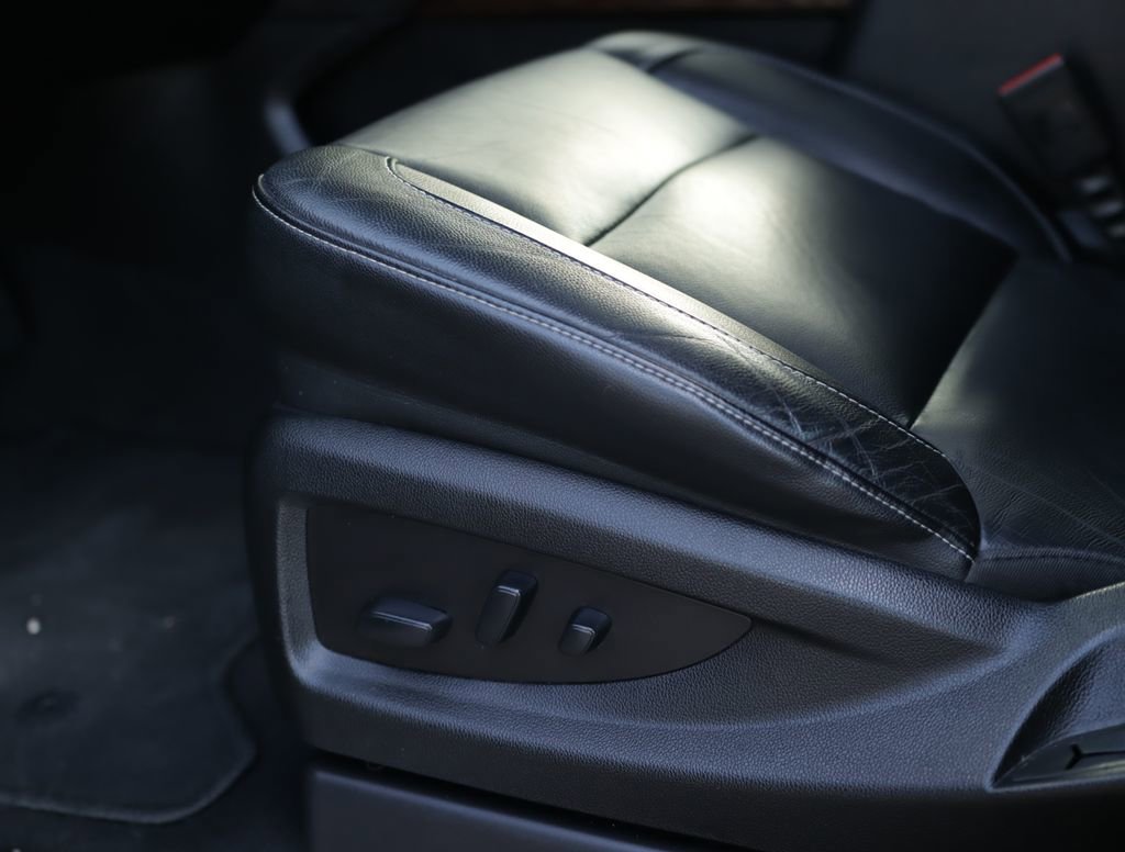 Used 2019 Chevrolet Tahoe LT image 22