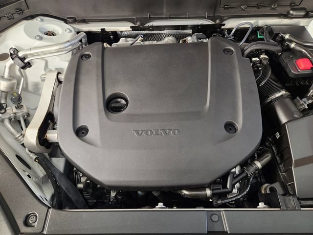 Certified 2026 Volvo XC90 B6 Plus w/ Protection Package Premier AWD/4WD image 33