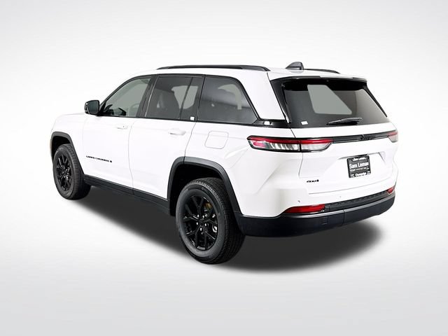 New 2025 Jeep Grand Cherokee Altitude AWD/4WD image 5