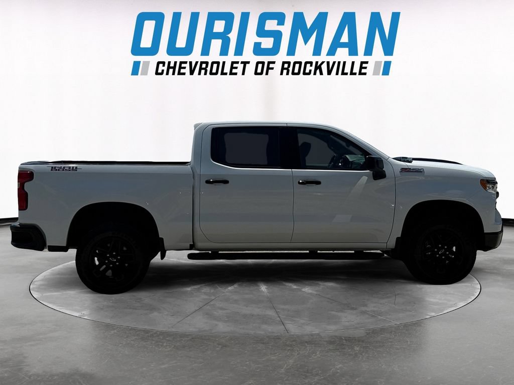Used 2023 Chevrolet Silverado 1500 LT Trail Boss w/ Protection Package AWD/4WD image 7