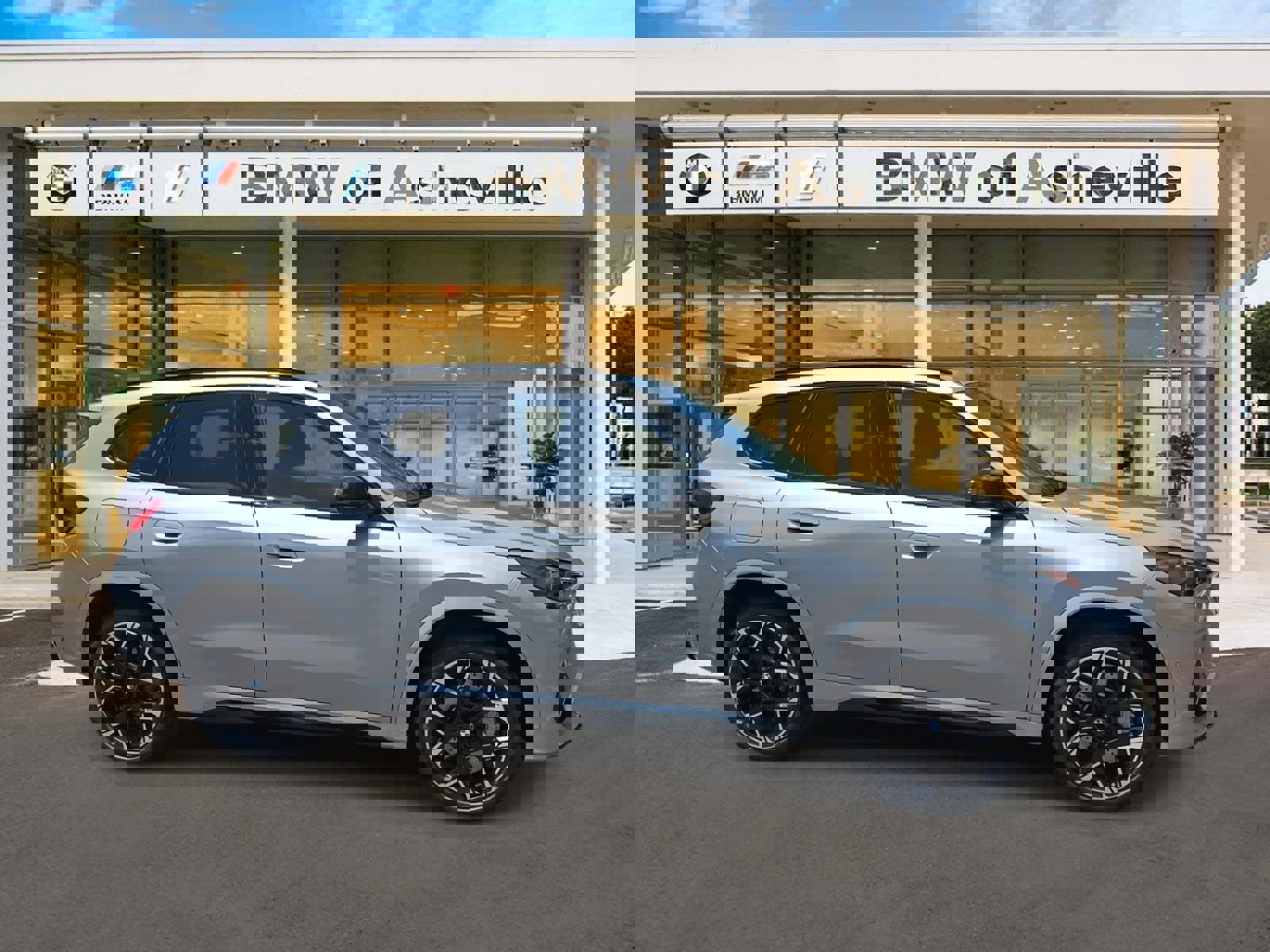 New 2025 BMW X1 M35i w/ Premium Package