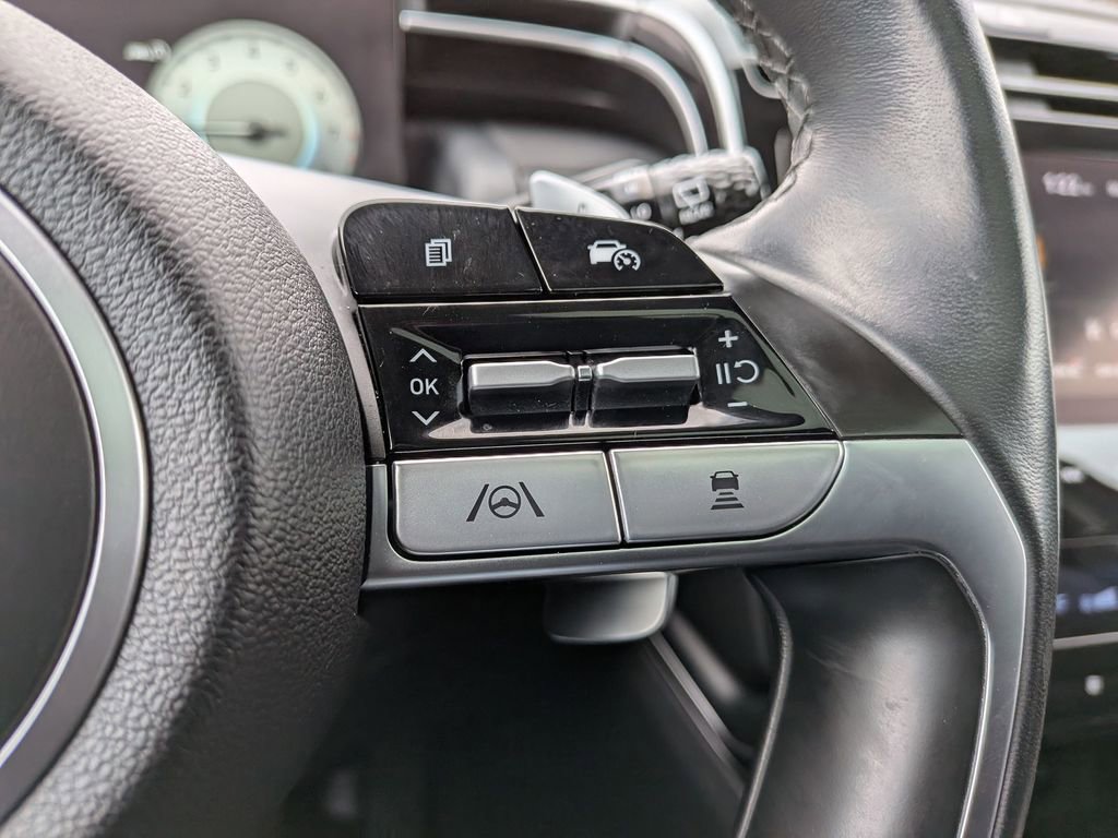 Used 2022 Hyundai Tucson Limited image 18
