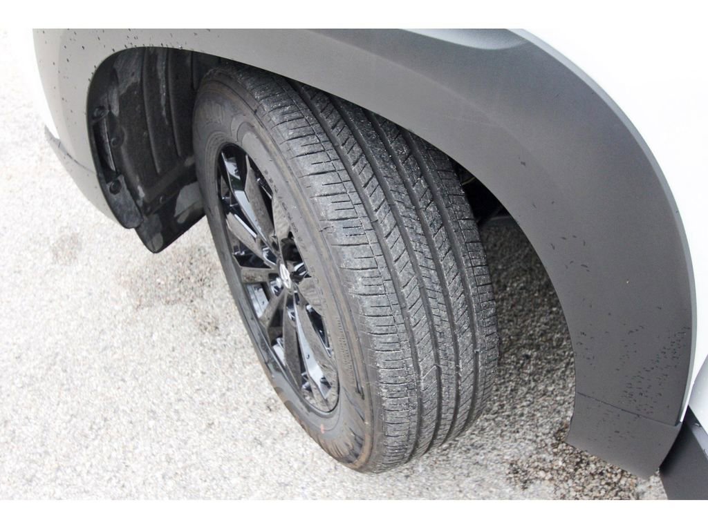 Used 2025 MAZDA CX-50 AWD 2.5 Hybrid w/ Premium Pkg image 31