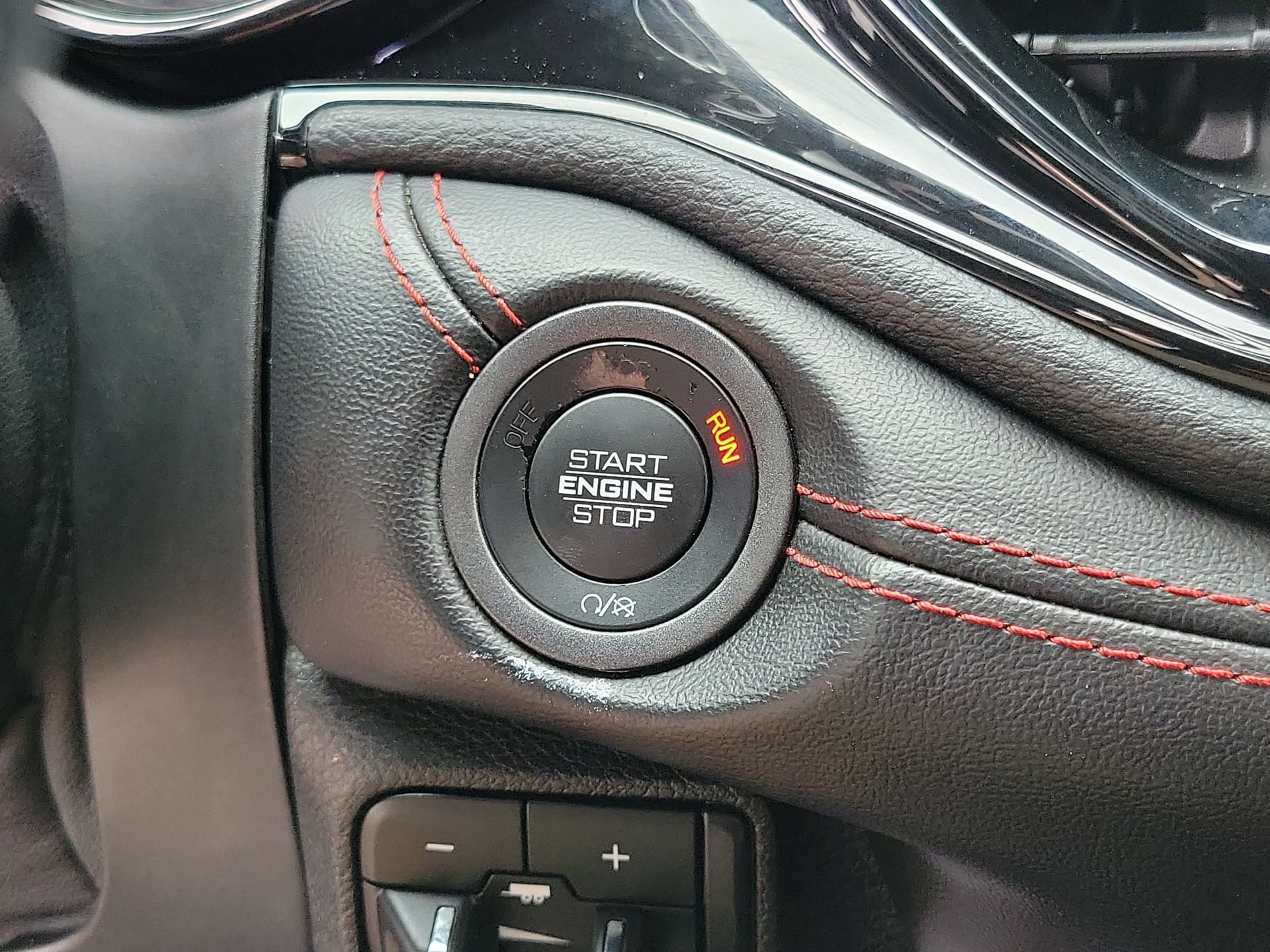 Certified 2024 Dodge Durango GT AWD/4WD image 11