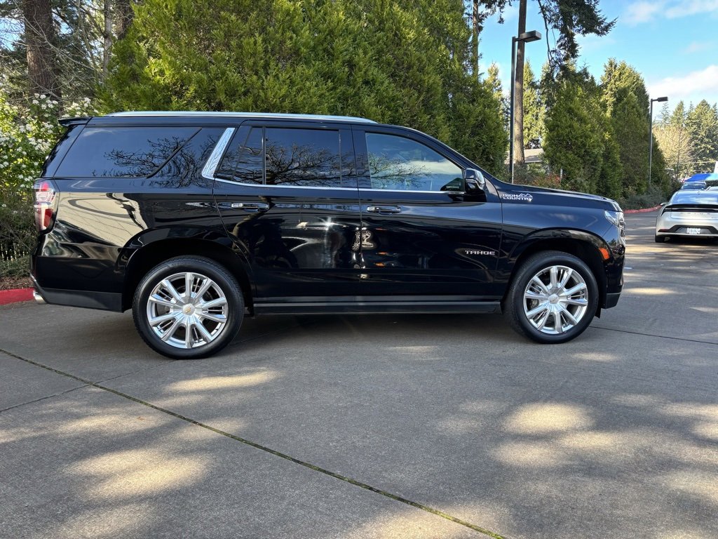 Used 2021 Chevrolet Tahoe High Country image 2