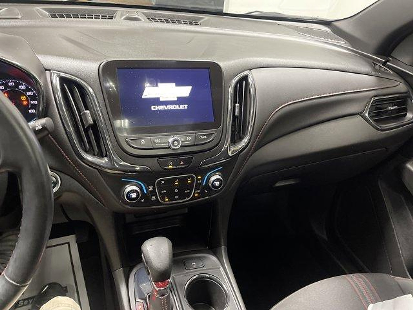 Used 2023 Chevrolet Equinox RS FWD image 21