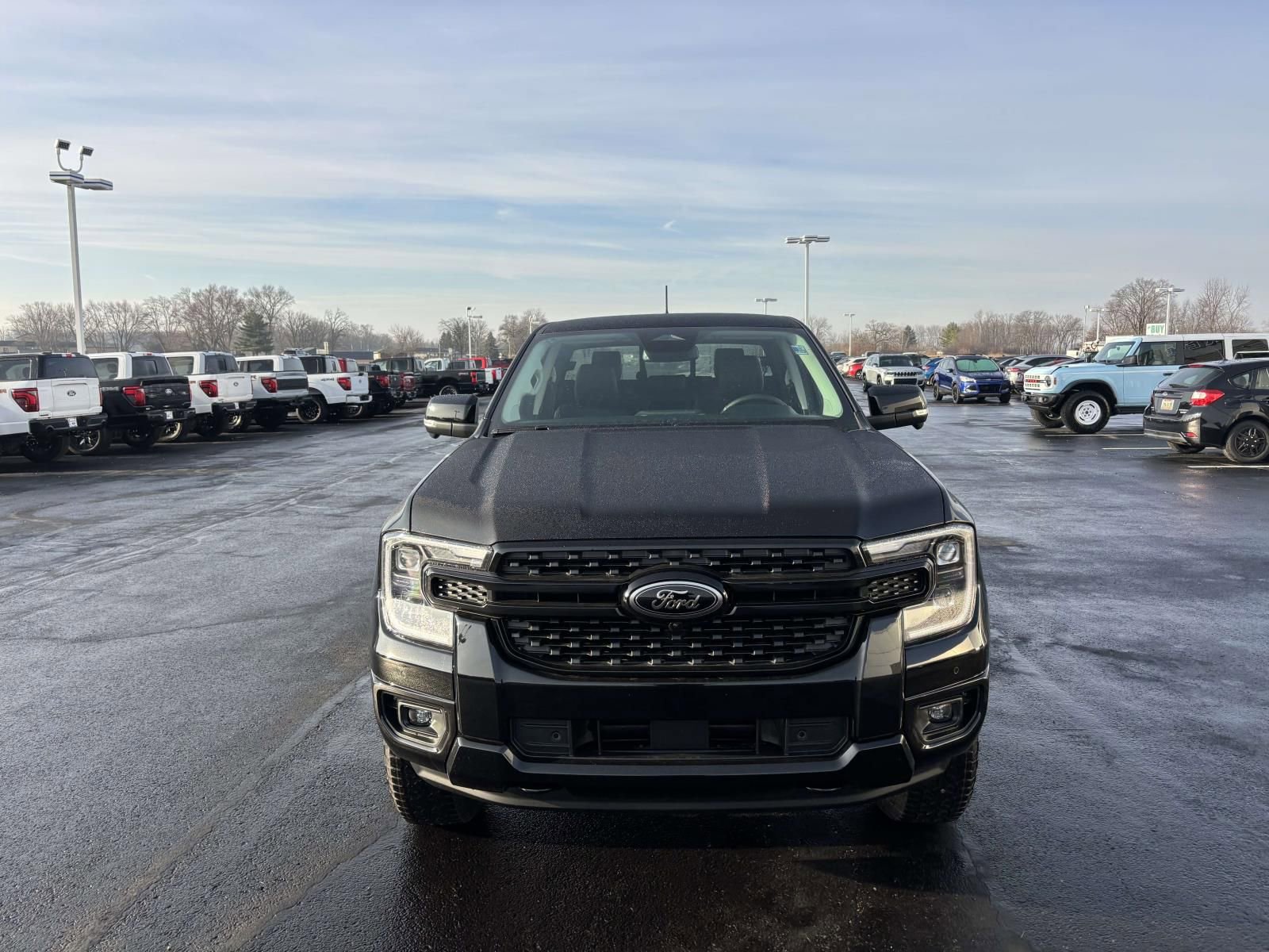 New 2025 Ford Ranger Lariat w/ Black Appearance Package image 2