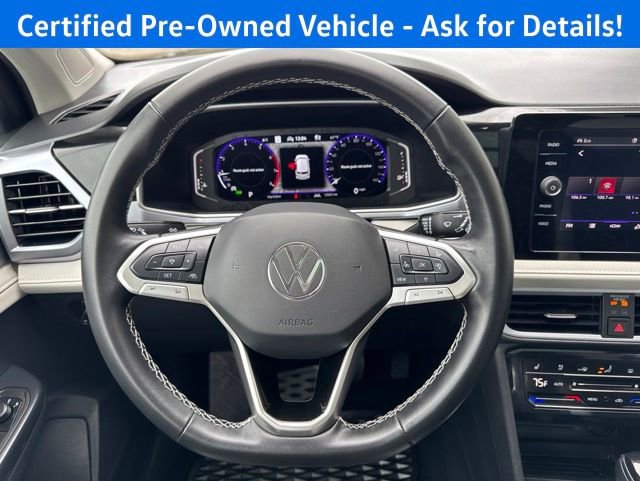 Certified 2025 Volkswagen Taos SEL w/ Black Wheel Plus Package AWD/4WD image 9
