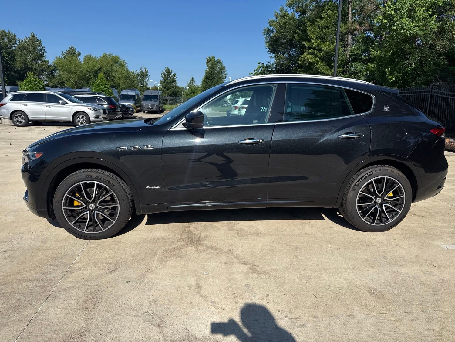 Used 2021 Maserati Levante GranLusso AWD/4WD image 7