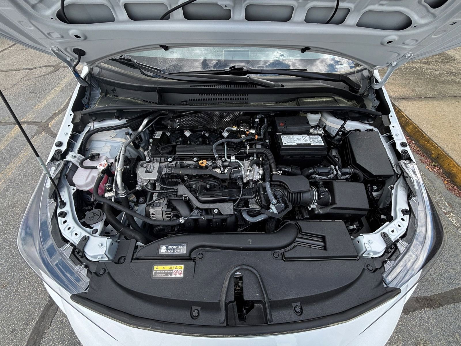 Used 2025 Toyota Corolla LE image 33