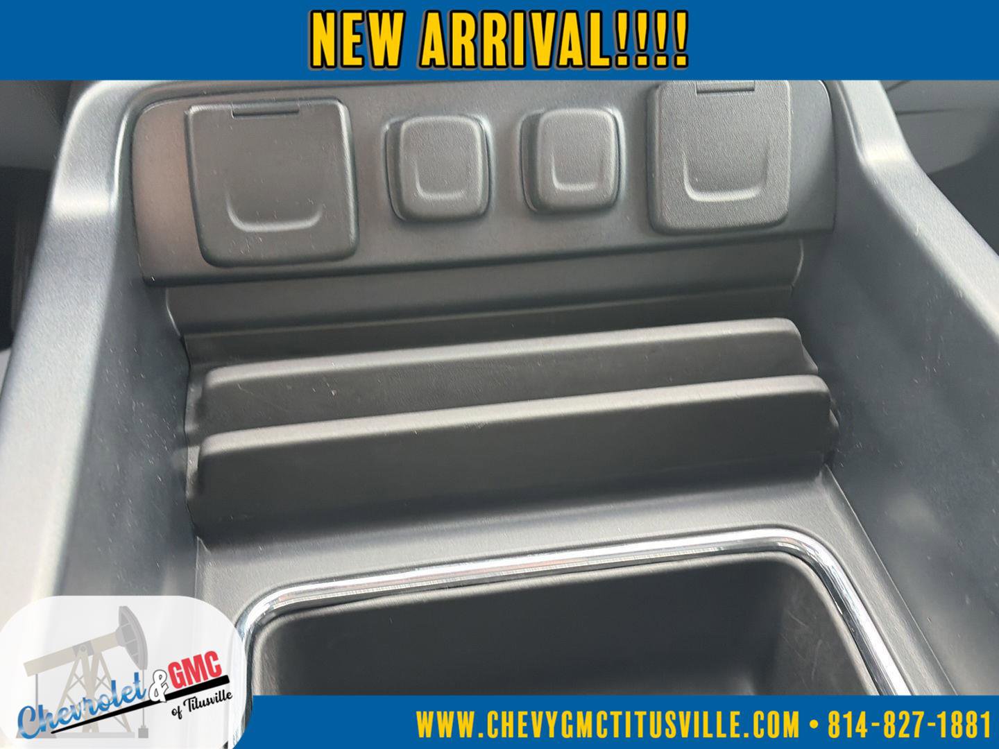 Used 2016 Chevrolet Silverado 1500 LTZ w/ Sport Package AWD/4WD image 17