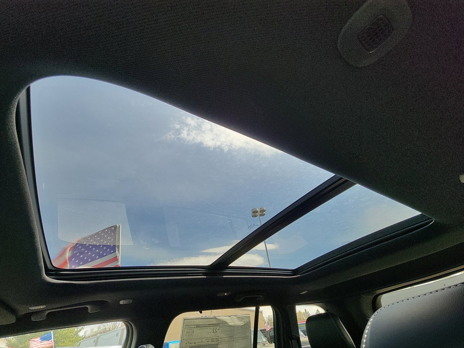 New 2025 Jeep Grand Cherokee Limited w/ Luxury Tech Group II image 31