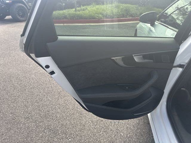 Used 2022 Audi S4 Premium Plus image 27