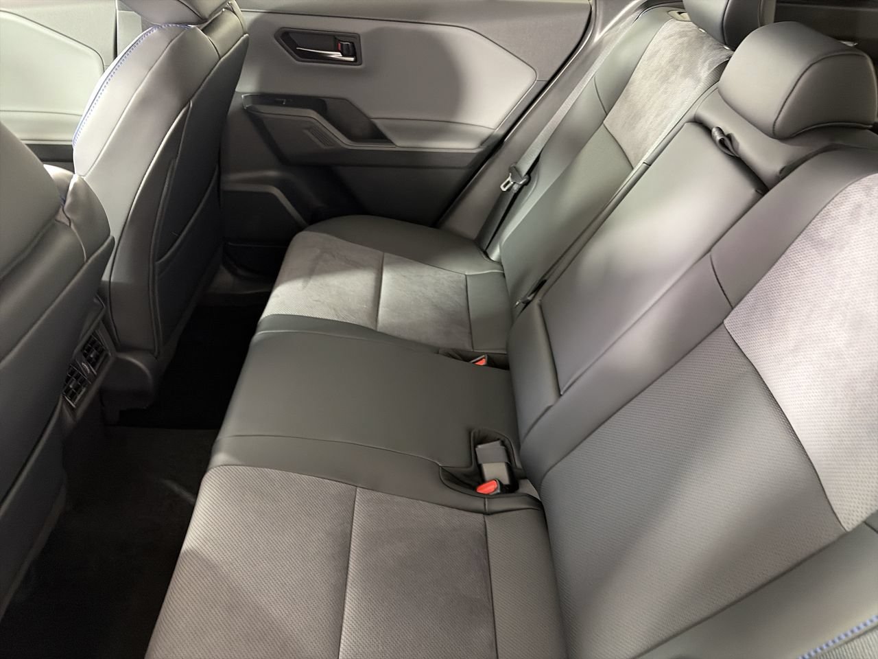 New 2026 Toyota RAV4 XSE AWD/4WD image 23