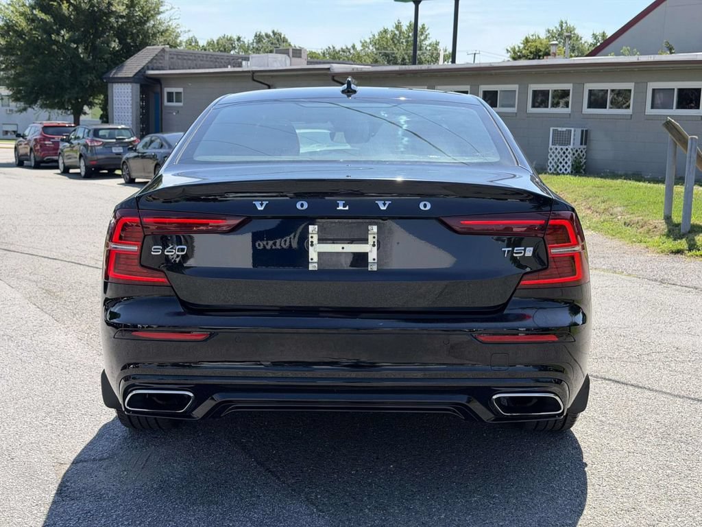 Used 2019 Volvo S60 T5 R-Design FWD image 21