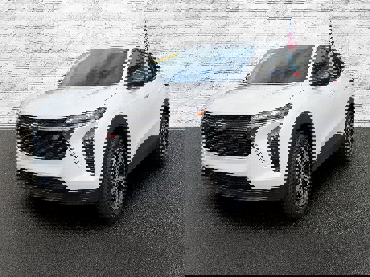 Used 2024 Chevrolet Trax RS image 2