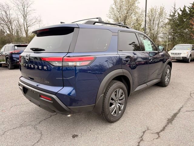New 2026 Nissan Pathfinder SV image 5