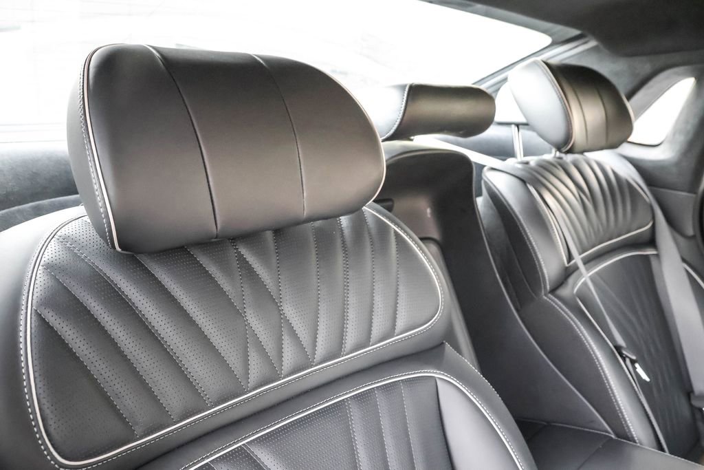 Used 2025 Genesis G90 3.5T image 40