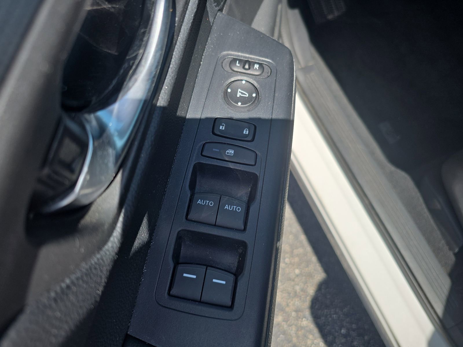 Certified 2024 Honda CR-V EX image 13