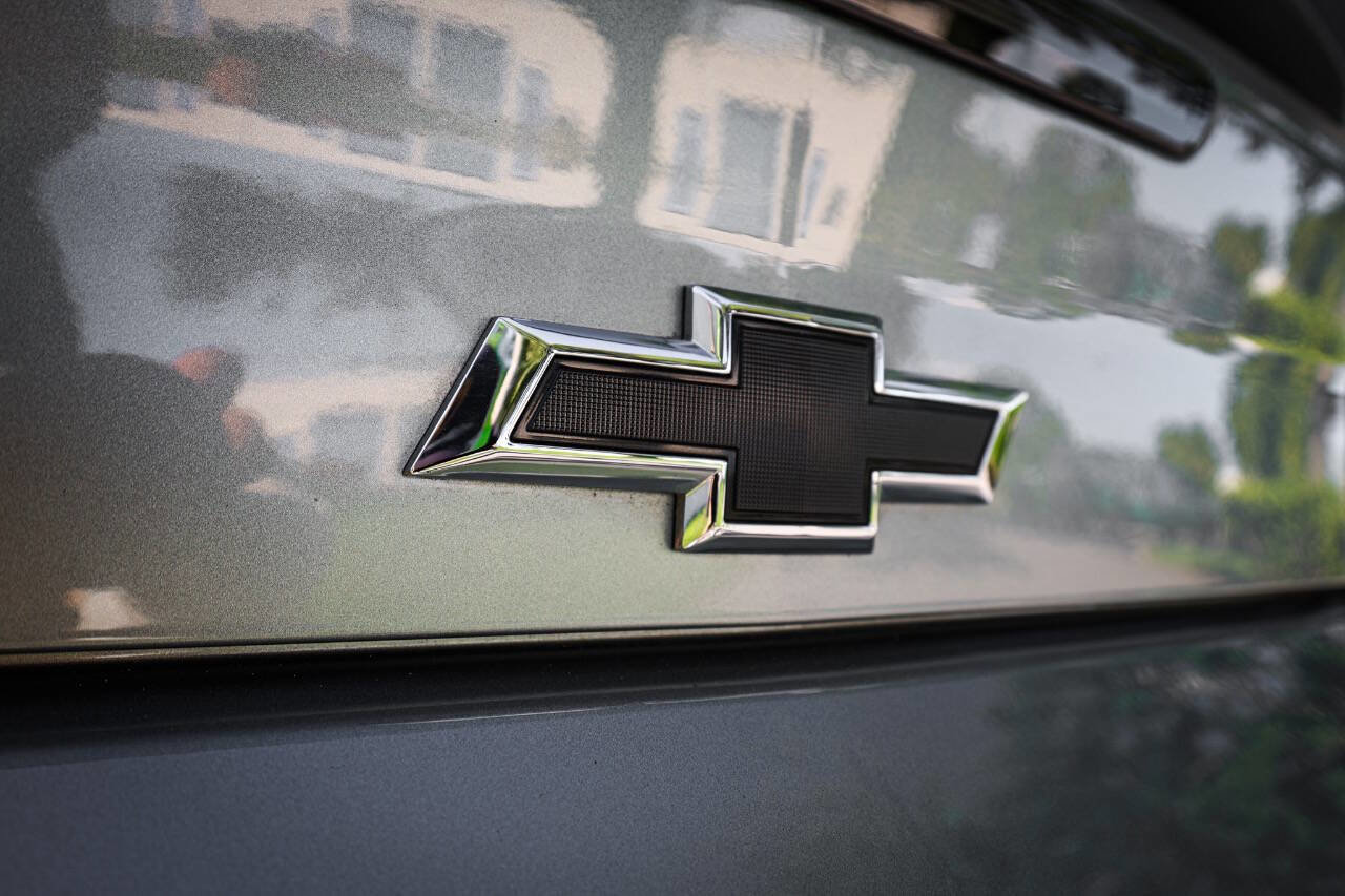 Used 2023 Chevrolet Camaro ZL1 image 31