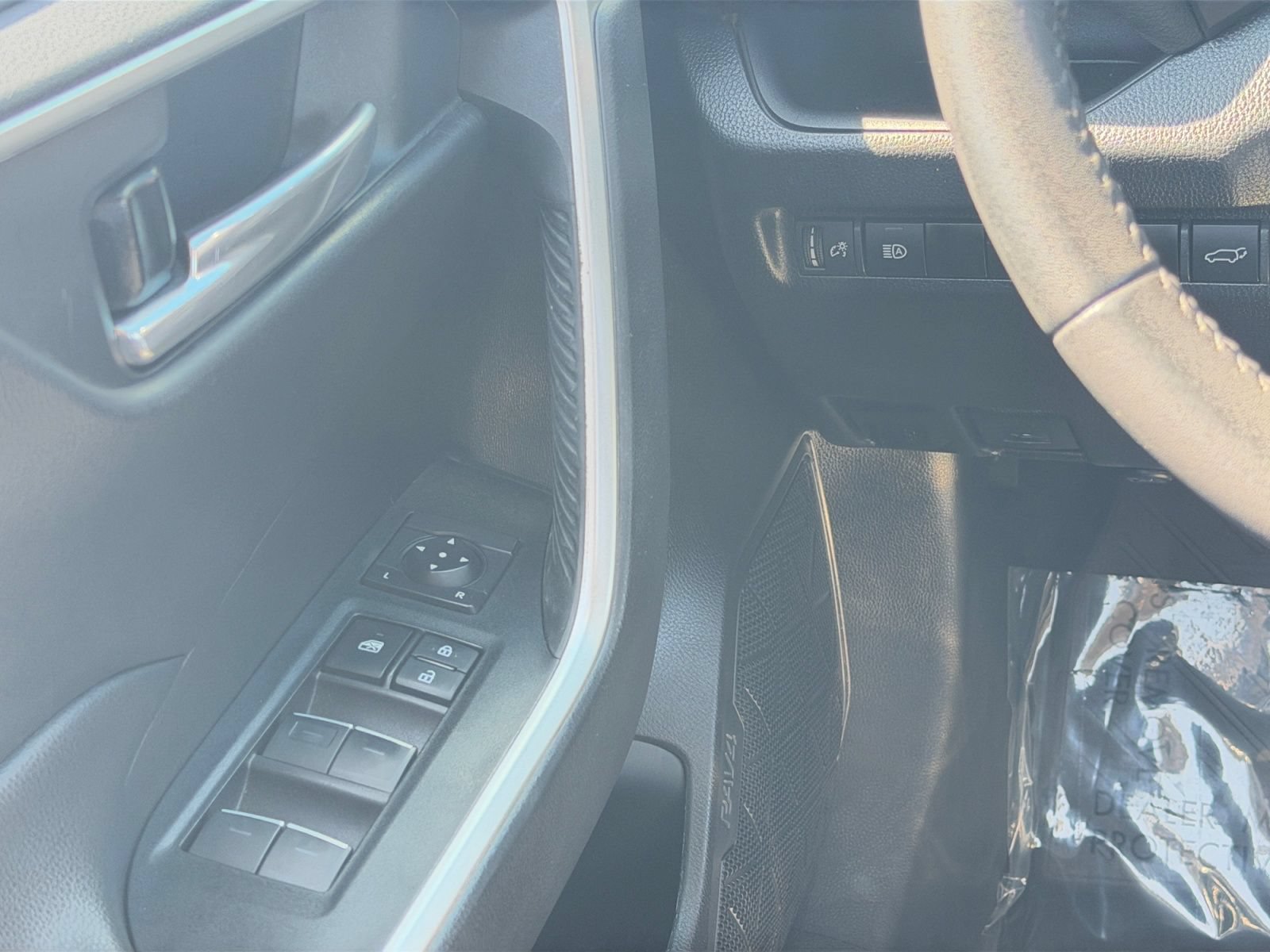 Certified 2023 Toyota RAV4 XLE Premium FWD image 22