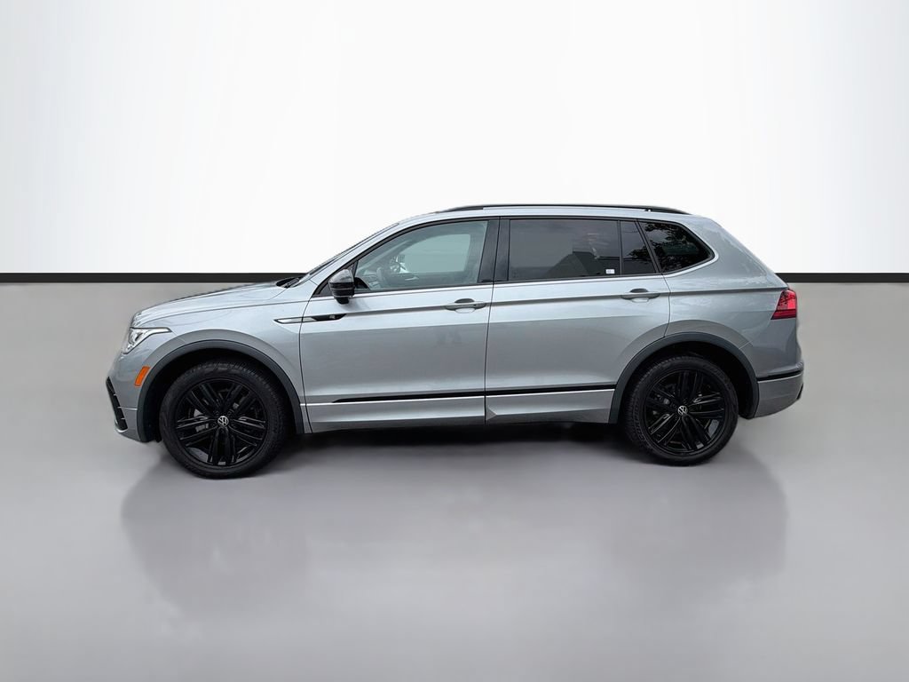 Used 2022 Volkswagen Tiguan SE R-Line FWD image 8