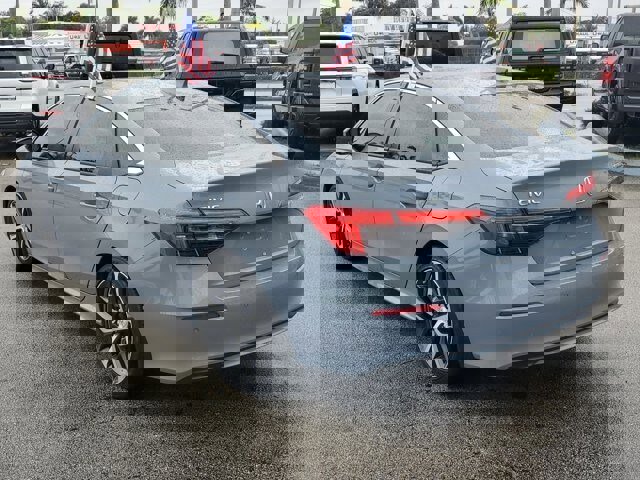 Used 2024 Honda Civic Touring image 5