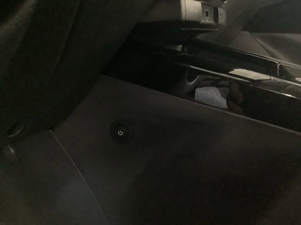 Certified 2025 Kia Niro EX image 16