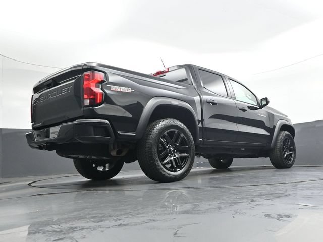 Used 2025 Chevrolet Colorado Trail Boss AWD/4WD image 31