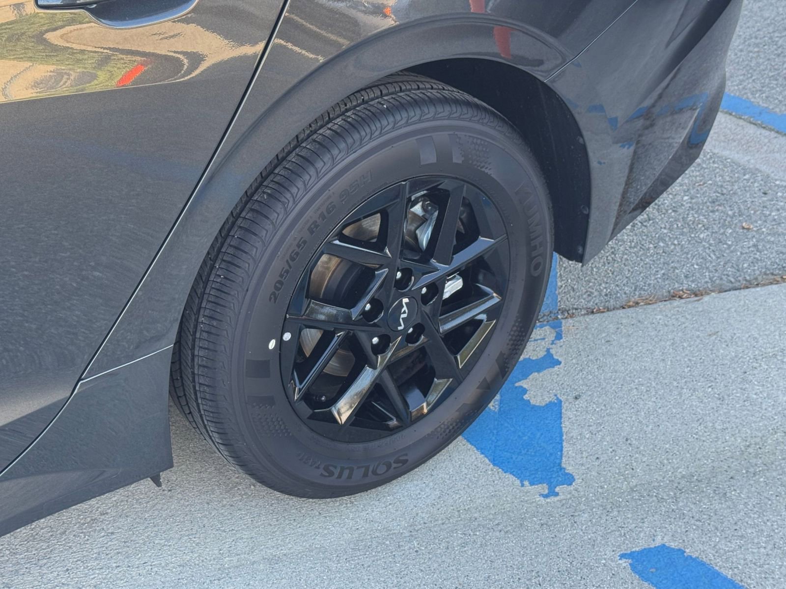 Used 2025 Kia K5 LXS image 30