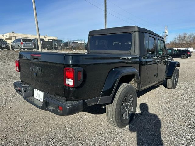 New 2026 Jeep Gladiator Sport image 3