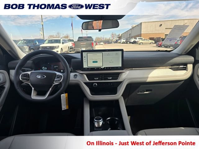 New 2026 Ford Explorer Active w/ Active Comfort Package image 17