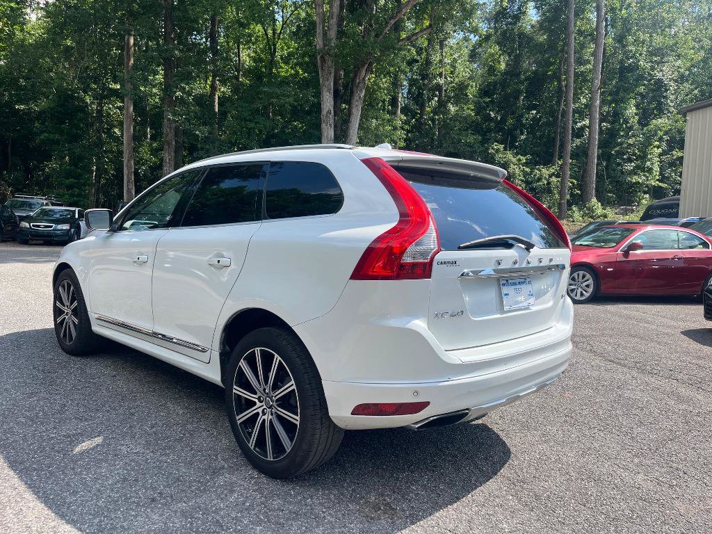 Used 2015 Volvo XC60 T6 Platinum FWD image 7