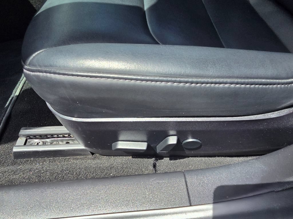 Used 2018 Tesla Model 3 Mid Range RWD image 25