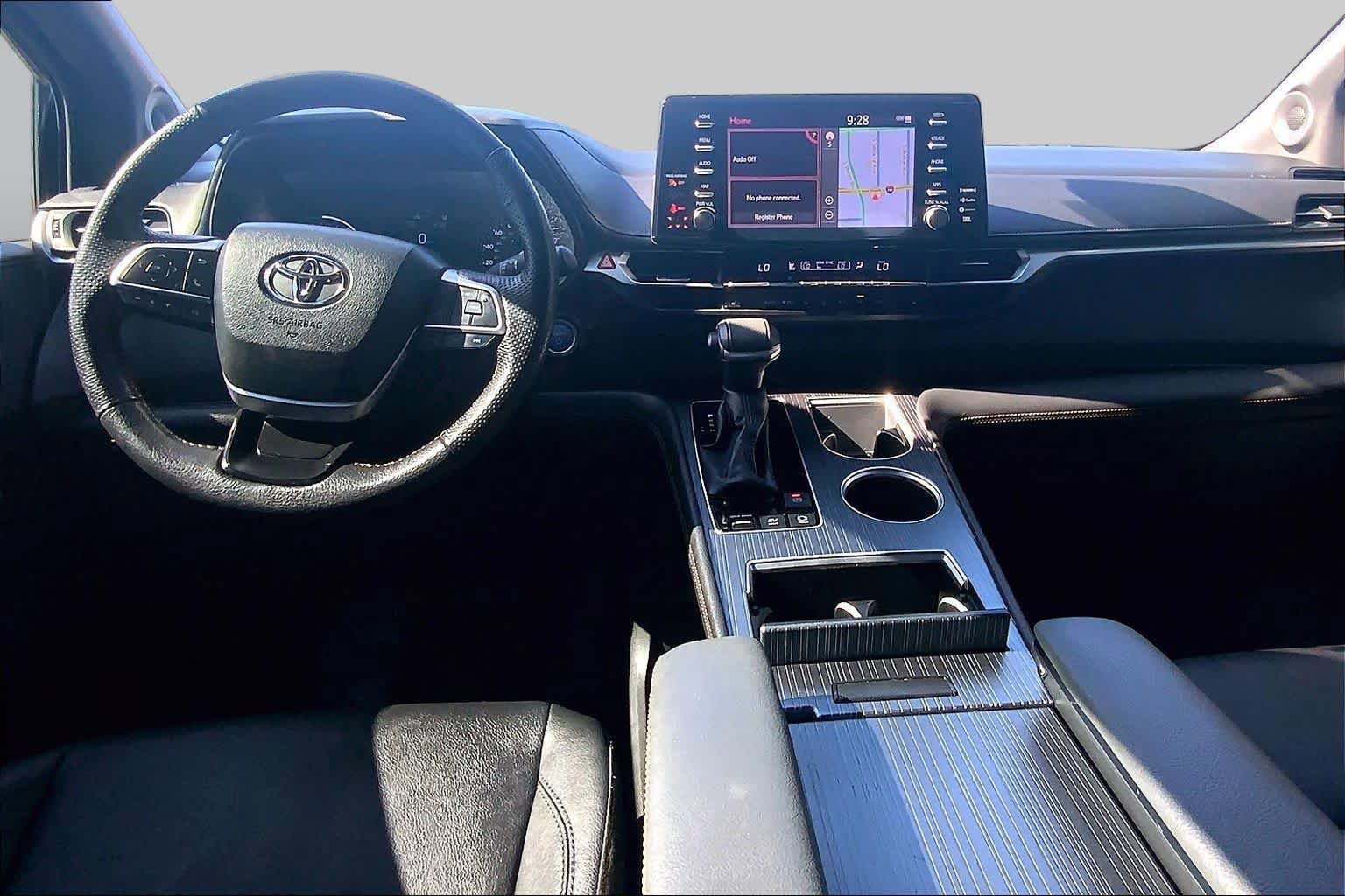 Used 2024 Toyota Sienna XLE Woodland Edition AWD/4WD image 16