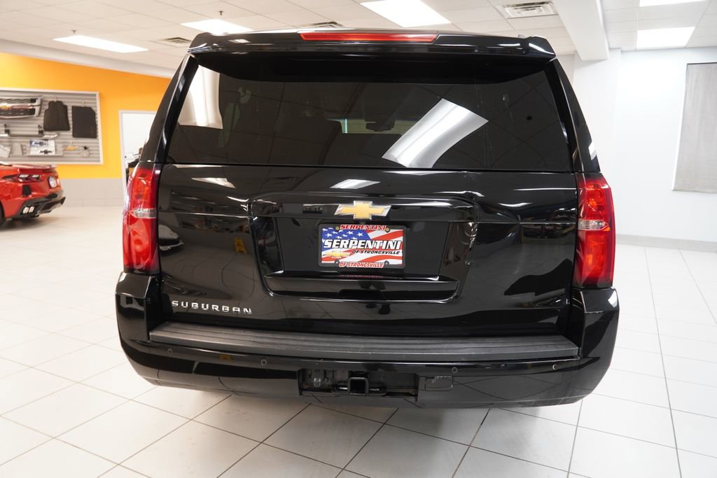 Used 2020 Chevrolet Suburban LT image 8