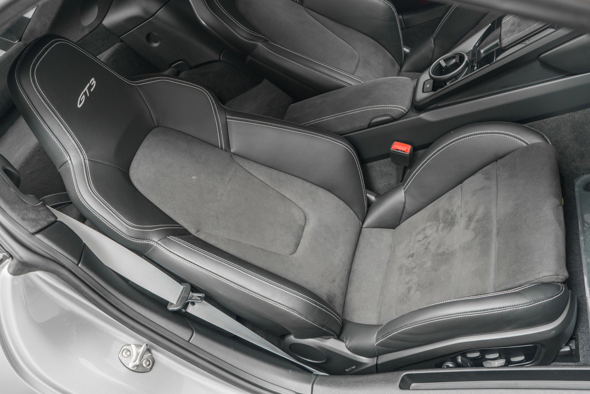 Used 2022 Porsche 911 GT3 RWD image 25