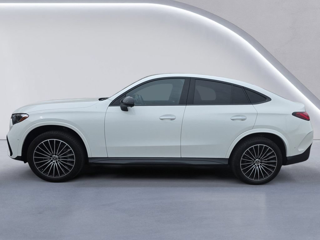 Used 2024 Mercedes-Benz GLC 300 4MATIC image 6