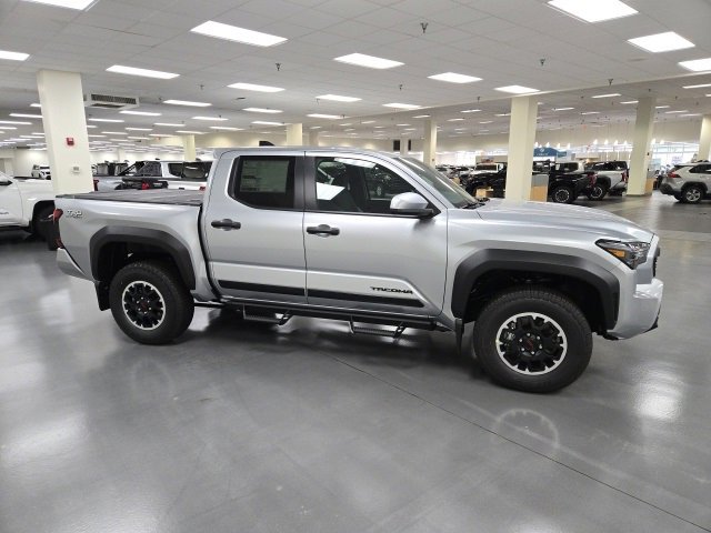 New 2025 Toyota Tacoma TRD Off-Road image 6