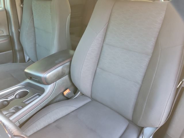 Used 2025 Dodge Durango GT RWD image 11