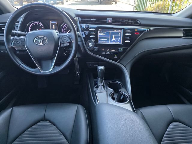 Used 2019 Toyota Camry SE w/ Carpet Mat Package FWD image 14