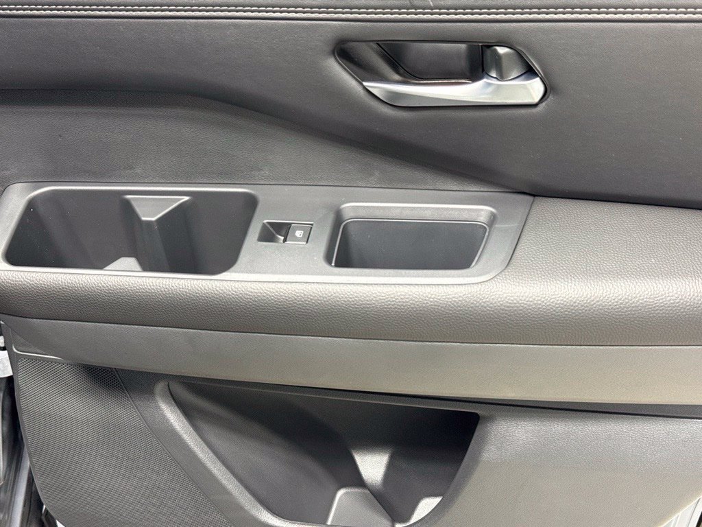 New 2026 Nissan Pathfinder Platinum AWD/4WD image 26