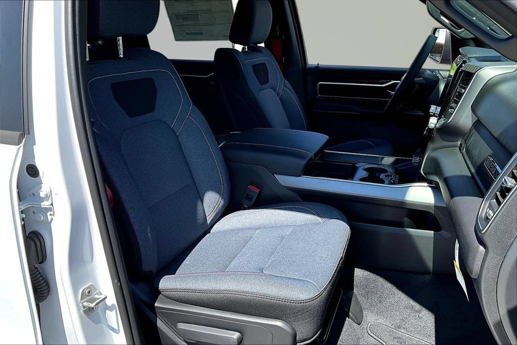 New 2026 RAM 1500 Big Horn AWD/4WD image 11