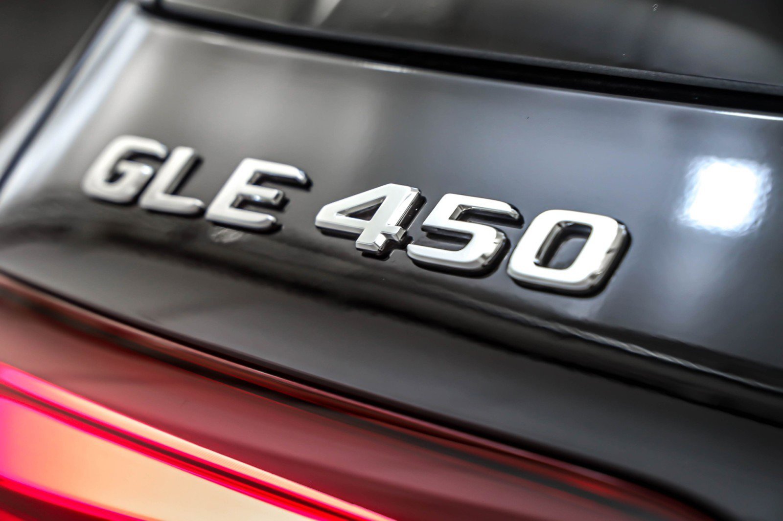 Certified 2025 Mercedes-Benz GLE 450 4MATIC image 10