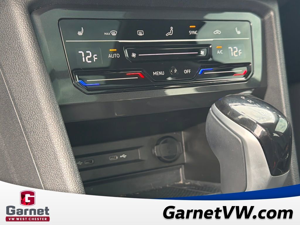 Certified 2023 Volkswagen Tiguan SE w/ Panoramic Sunroof Package AWD/4WD image 31