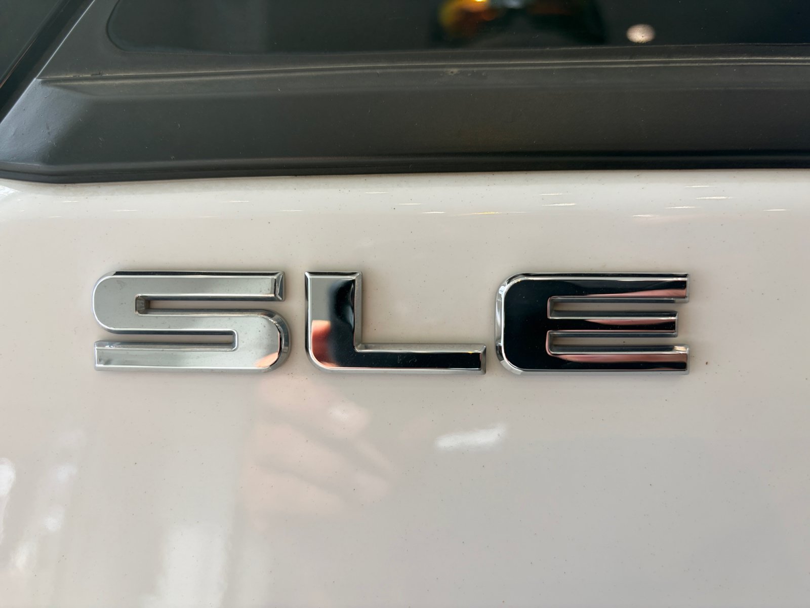 Used 2018 GMC Terrain SLE FWD image 29